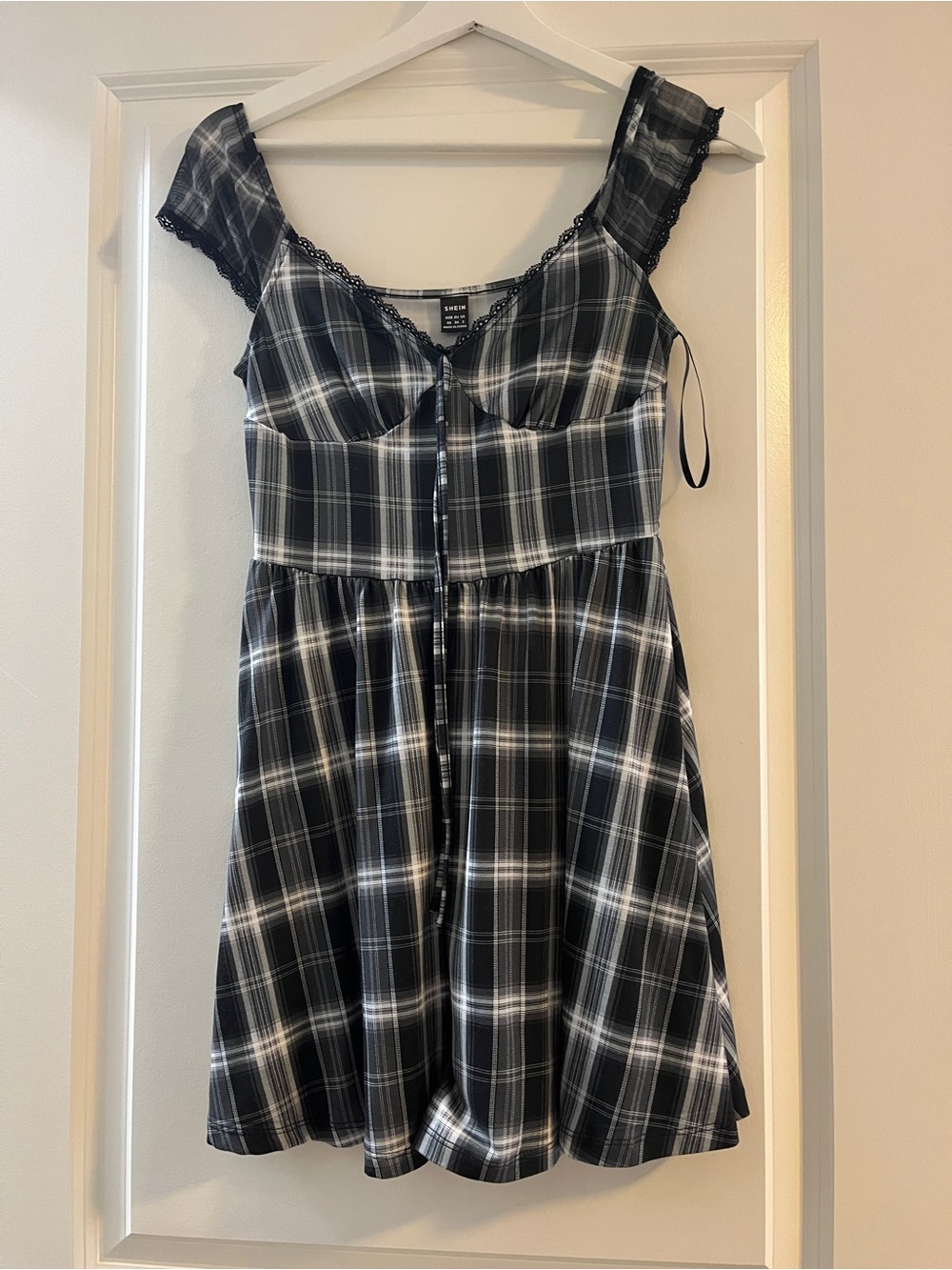 SHEIN Black and White Plaid Bustier Mini Dress with Lace Trim